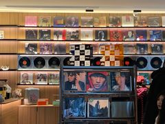 -黑胶星球(华发中城商都店)