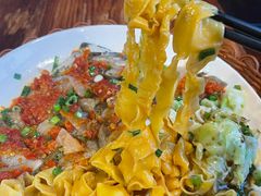 招牌鱼头面-屯屯面(海尔路店)