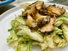 头菜爆螺片-品海楼·大连海胆锅贴馆(东港店)