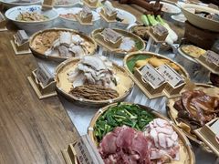 -六合居·明厨亮灶餐厅(成双大道店)