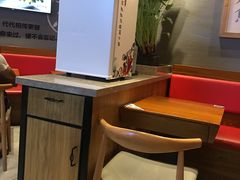 -渝是乎川渝小炒(新世界百货望京店)
