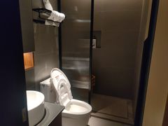 -快乐大桶水养生足浴SPA(前兴路店)