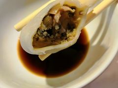 -关东小磨东北菜(上海长风大悦城店)