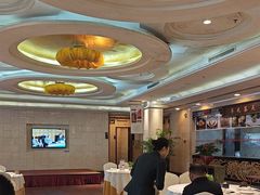 -顺峰海鲜酒楼(省府店)