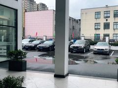 -宁波宝信宝马4S店(江北日湖店)