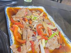 -乐山食古香跷脚牛肉