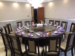 -盐帮食坊•小河帮川菜(四川师大店)