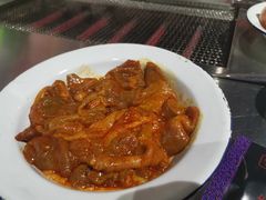 牛舌-马路牙子地桌烤肉(工体店)