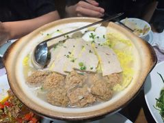 -黄泥岗·地道湖北菜(奥特莱斯店)