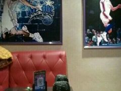 -朱古力纯K量贩式KTV(国庆中路店)