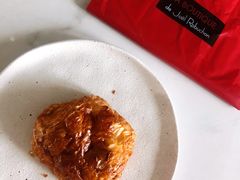 -Salon de The de Joel Robuchon(外滩18号店)