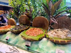 -川骄海鲜自助(王府井奥莱UP TOWN店原世界之花店)