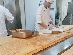 -昆山裕元花园酒店·温莎西餐厅