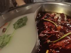 -故里和山·成都火锅(欢乐港湾店)