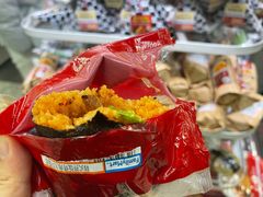 -全家便利店(愚园店)