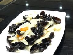 鲜淮山百合炒木耳-油甘埔永新酒楼
