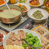 （南京）坐地铁去江边就为了吃这家特色狮子头！！ 