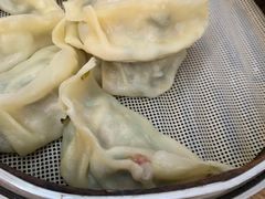 -金城包子牛肉灌汤包(台东四路店)