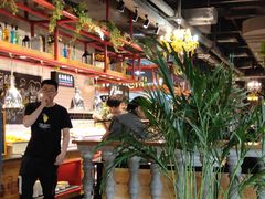 -钦瓦台时尚自助餐厅(银泰城店)