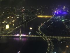-广州塔卢特斯法国旋转餐厅