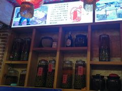 -闯关东东北农家菜(崂山石老人店)