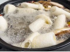 -蘑统田下·野生菌火锅