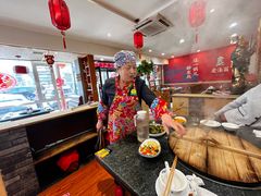 -老渔翁炖鱼坊(黄海西路东山店)