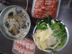 -呷哺呷哺 黄金牧场 (盛世天骄店)
