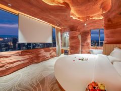 -幸栖洞穴设计酒店(成都春熙路店)