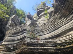 -梭布垭石林景区