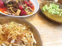 -雷祖芳老妈蹄花店
