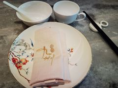 餐具摆设-喜来登由由大酒店九州膳坊中餐厅