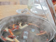 -濠轩阁特色生蚝火锅(水湾路店)