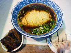 卤鸭抱鳝面-伟记奥面馆(白塔东路店)