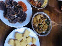 -88号小吃店·经典云南菜·地道纳西美食