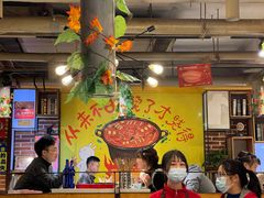 大堂-钢管厂歆瑞源油卤串串香(春熙路太古里店)