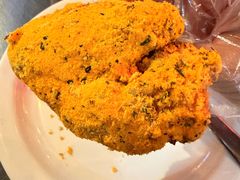 -BHC炸鸡(明洞总店)