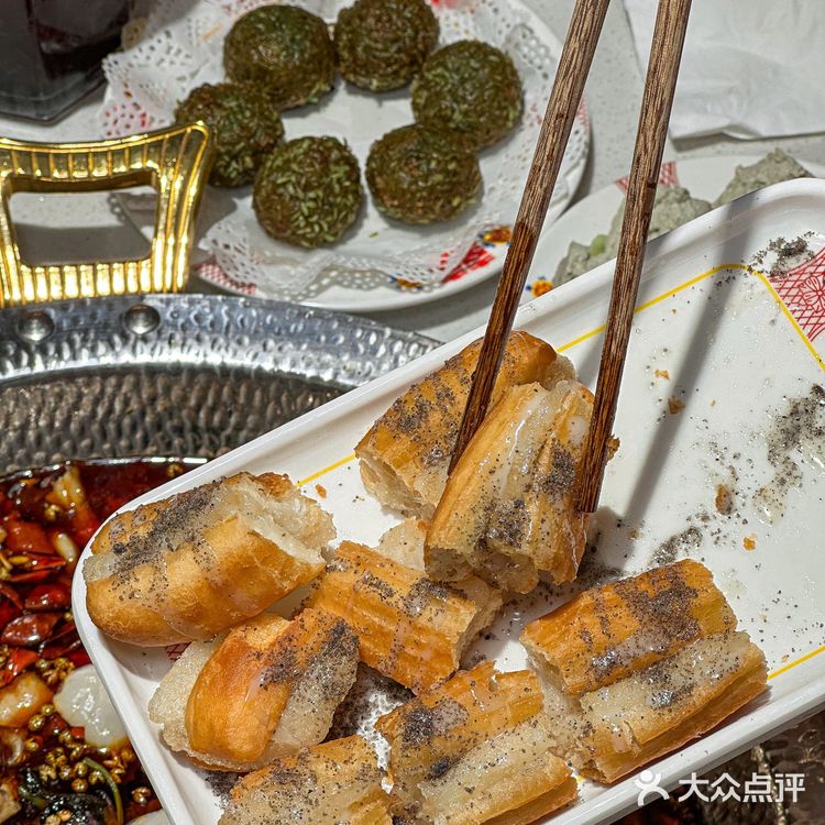 谁能来解释一下东阳这种现象。。。