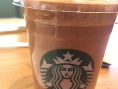 红茶咖啡拿铁鸳鸯-星巴克(深圳嘉汇新城店)