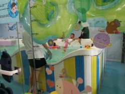 -香港3861婴幼儿游泳馆(东海商务中心店)