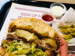 -The Habit Burger Grill 哈比特汉堡(复兴soho店)