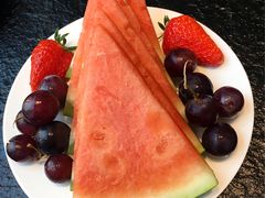 餐后水果-鱼鲜饭香·招牌汽锅剁椒鱼头王