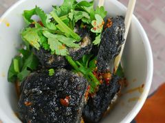 黑色经典臭豆腐-黑色经典臭豆腐·湖南特产(步行街店)