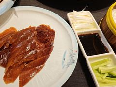 -艳阳天民俗村(公园路店)