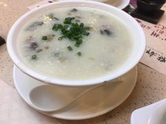 皮蛋瘦肉粥-点都德(汇盈广场店)