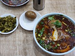-全家福米线