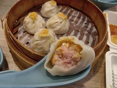 蟹粉小笼包-云南路美食街