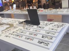 -罗伯特眼镜·蔡司官方授权(前海桂湾店)