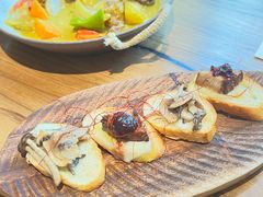 -春树下·树屋花房西餐厅(罍街AS1980店)