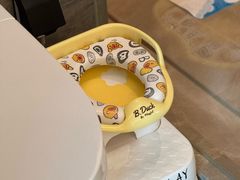 -广州花都希尔顿惠庭酒店